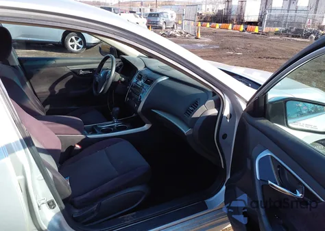 2013 Nissan Altima 2.5 S из США, поврежденный, VIN 1N4AL3AP6DC269350